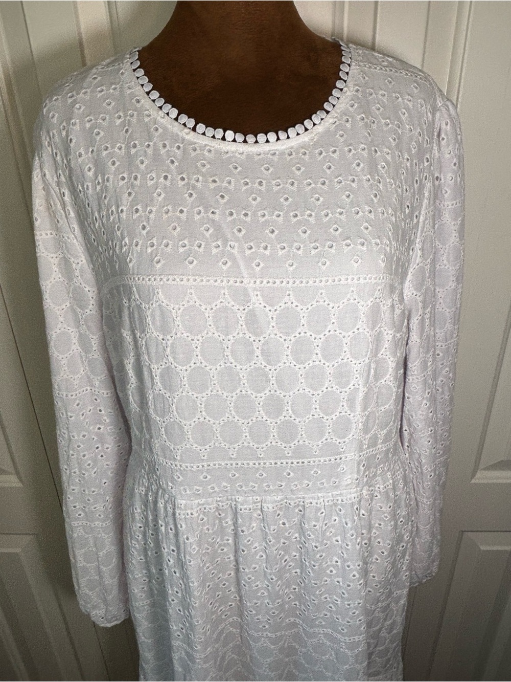 The White | Sunny White Eyelet Temple Maxi Dress XL - Picture 12 of 16